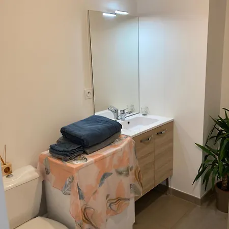 Joli Studio Tout Neuf Saint-Malo